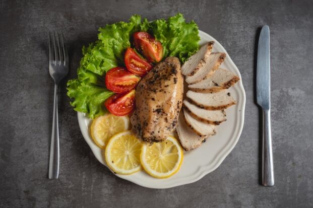 Verduras a la parrilla de pollo
